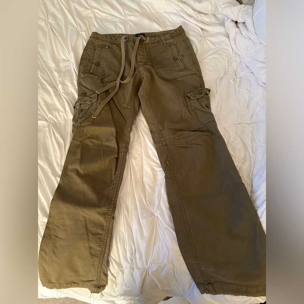 American eagle green cargo pants